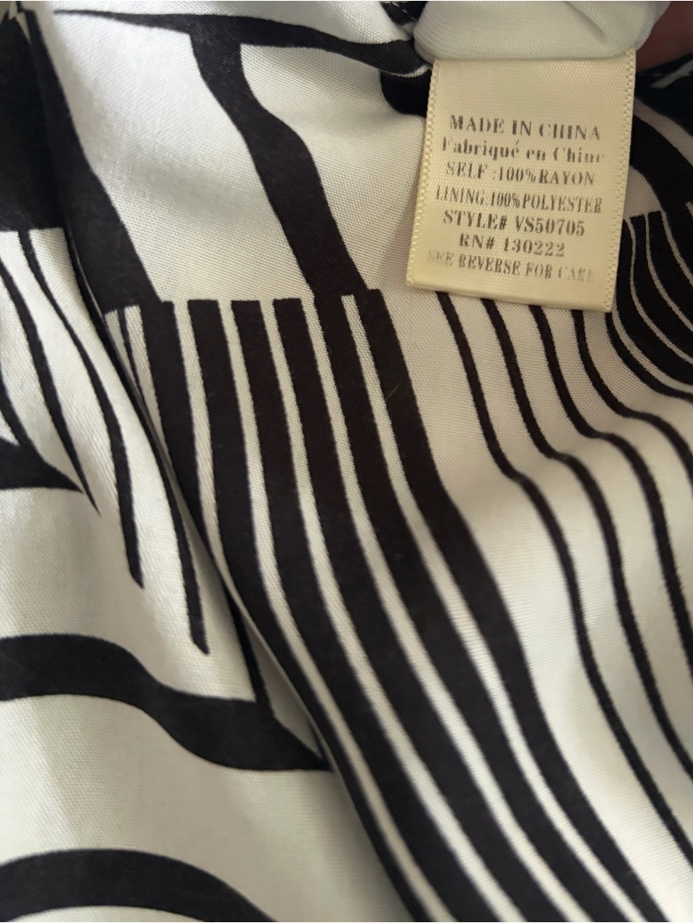 Vernacular Midi Skirt - Black/White - Picture 9 of 9